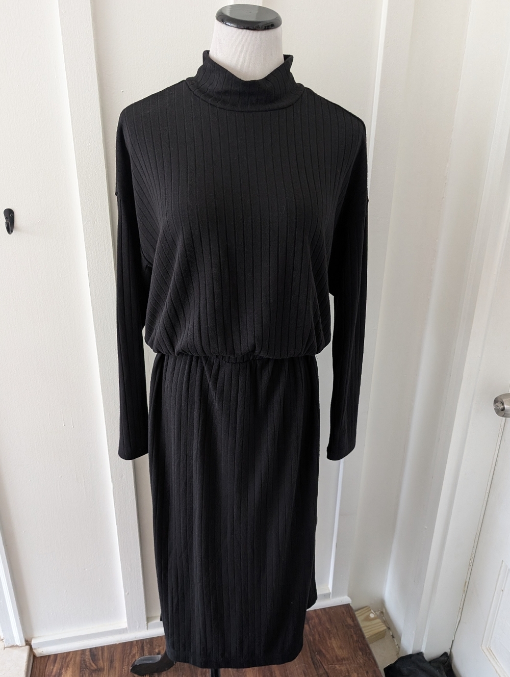 Old Navy Mock Neck Dress